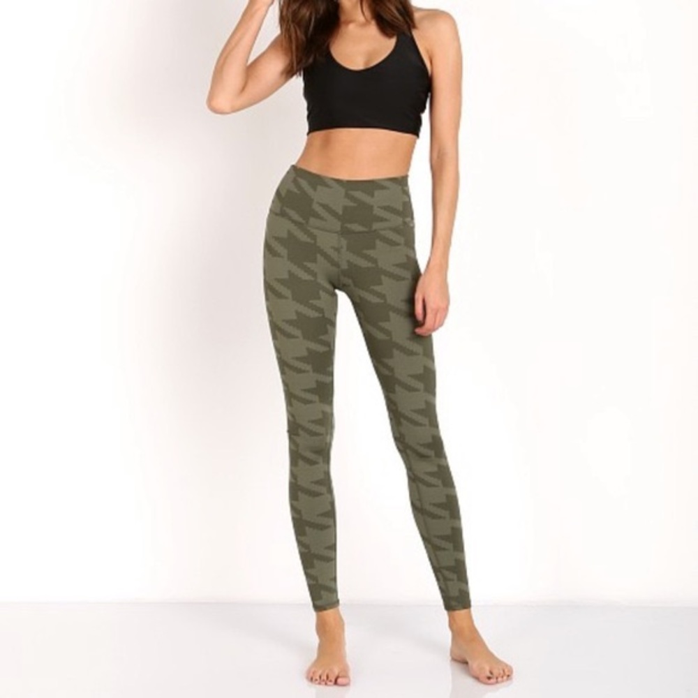Alo Yoga Jungle Houndstooth Print Leggings - Size XS